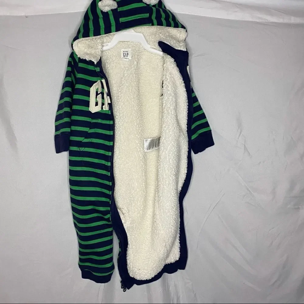 Baby Gap Hooded Onsie Size 6-12months